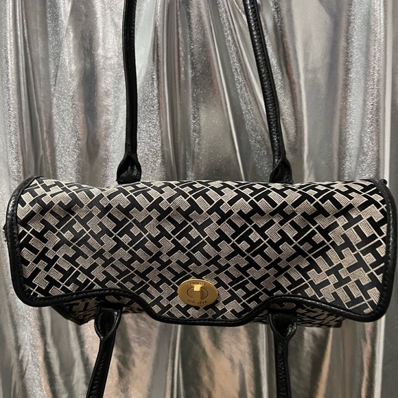 VTG. TOMMY HILFIGER - Picture 7 of 11